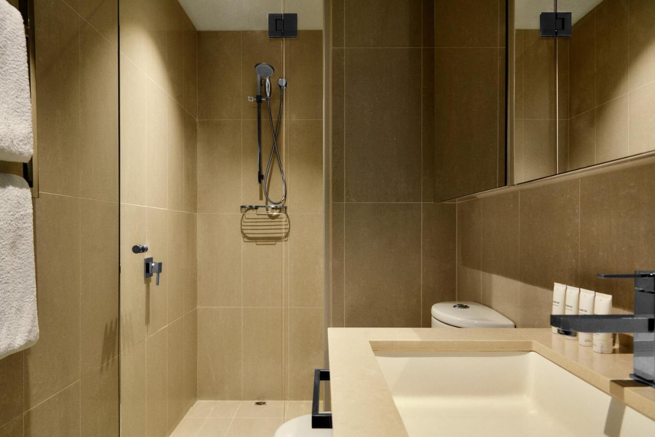 The Kinson Hotel Мелбърн Екстериор снимка