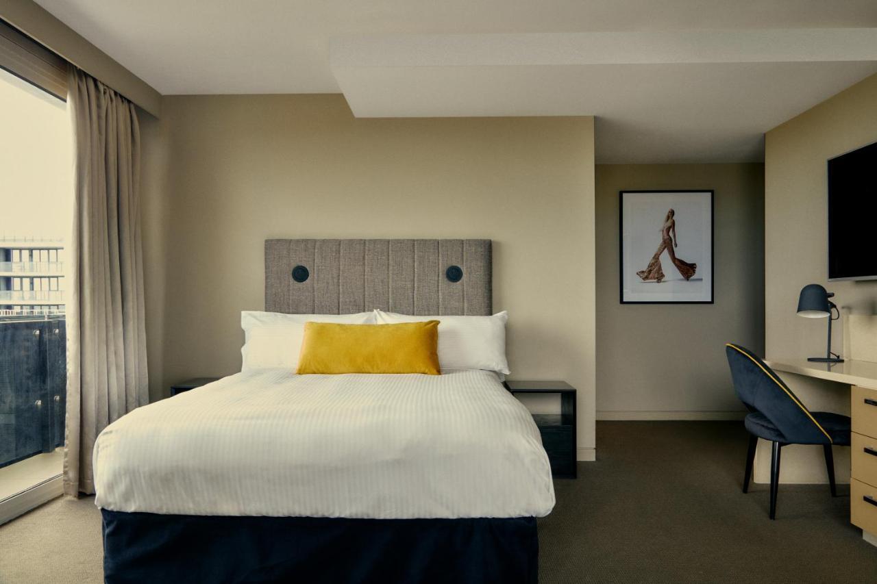 The Kinson Hotel Мелбърн Екстериор снимка